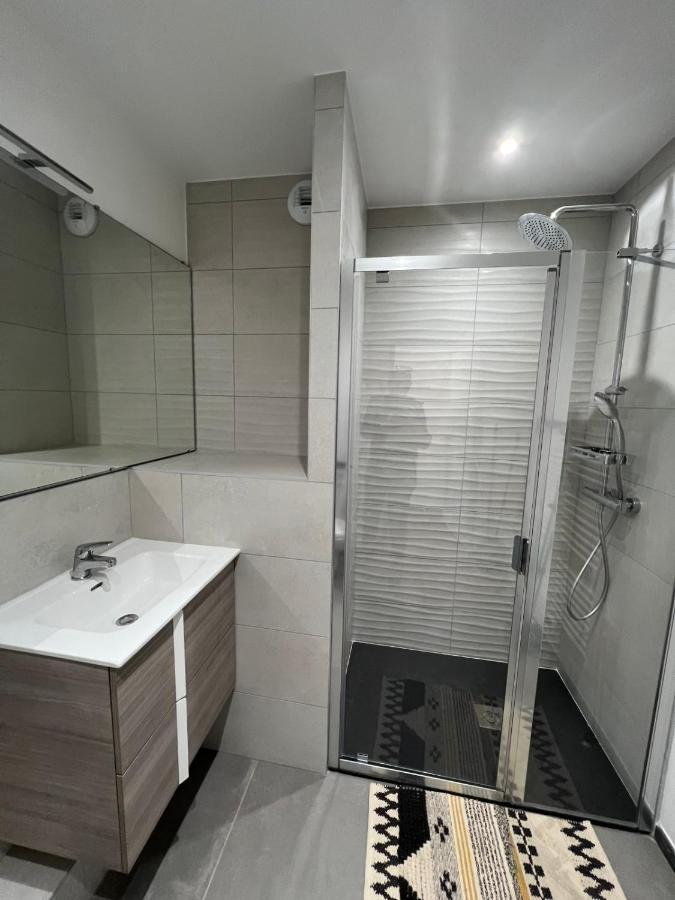 Villa Marie 2 Appartement Tout Confort Climatise 1 Chambre Proche Plage Le Grau-du-Roi Exteriör bild