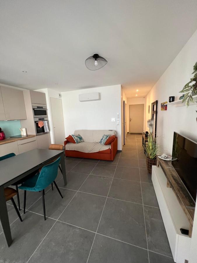 Villa Marie 2 Appartement Tout Confort Climatise 1 Chambre Proche Plage Le Grau-du-Roi Exteriör bild